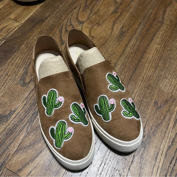 Unbridled Ariat Cactus Slip Ons - Picture 1 of 7
